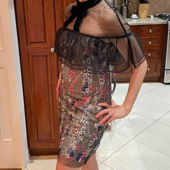 Stunning Mini Cocktail Dress by Self-Portrait - Picture 1 of 6